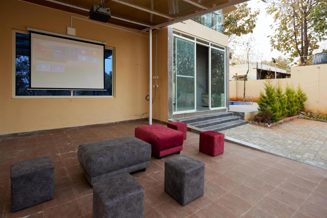 Villa Exotica By Stayjade5Bhkpoolacprojector Denkanikottai Exterior photo